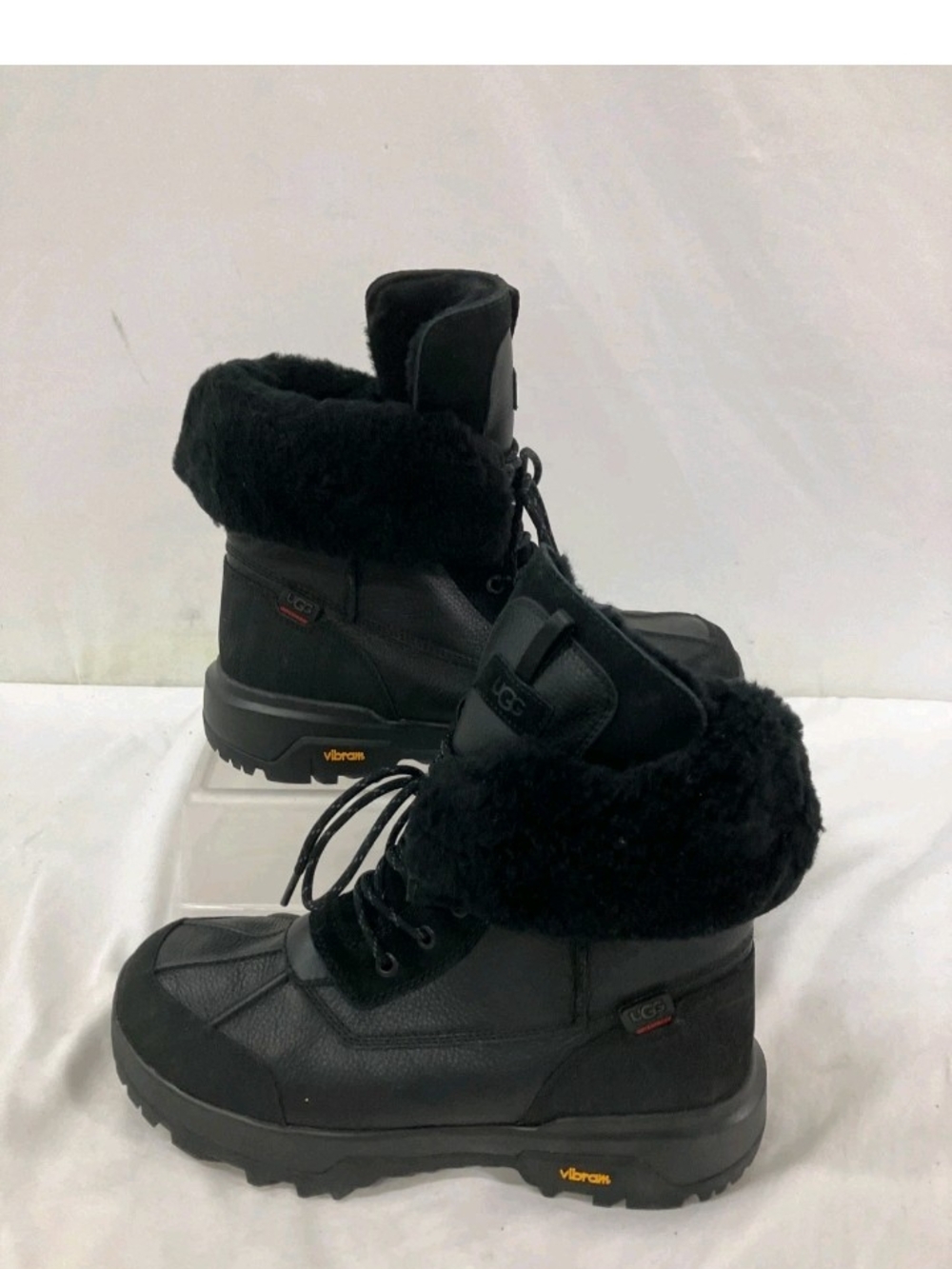 UGG Black Shearling Waterproof Leather Adirondack Boot Xerogel Men's Size 12
